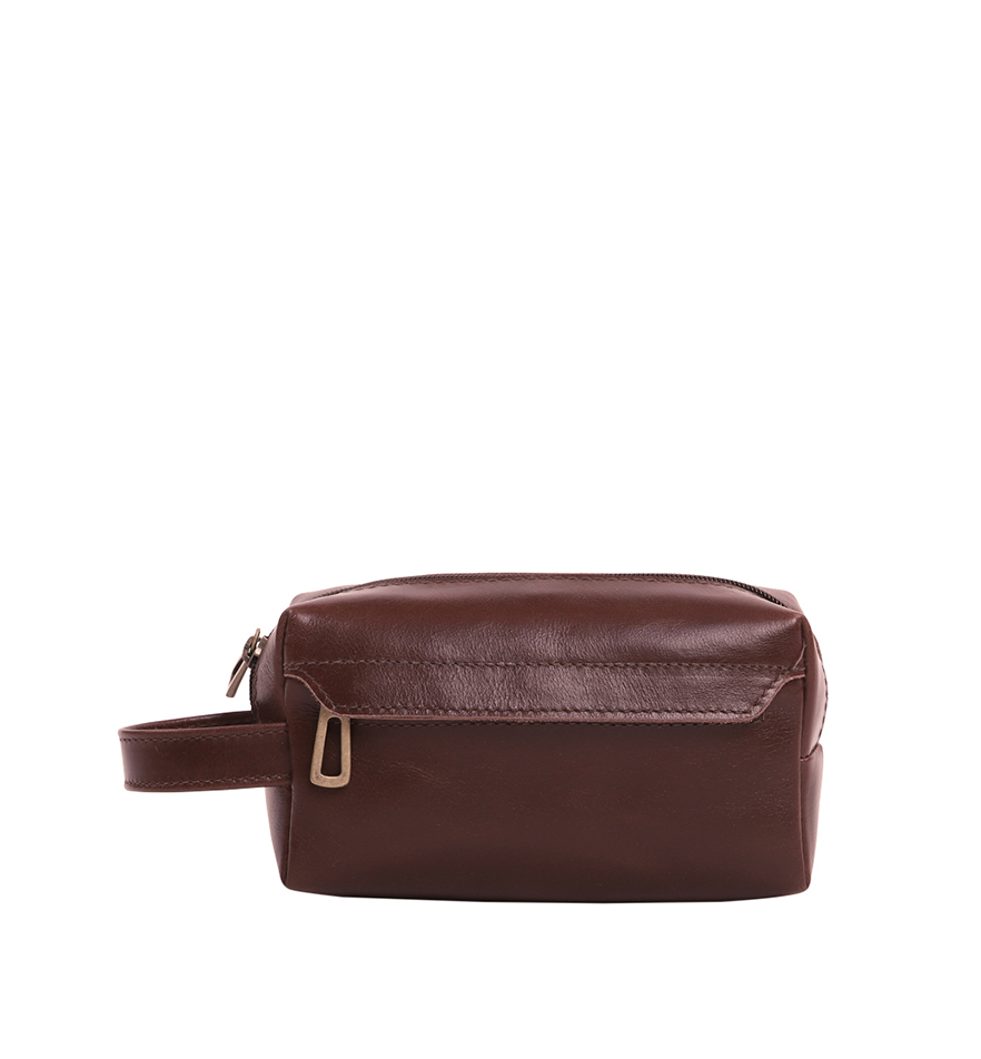 08.1966 - NECESSAIRE